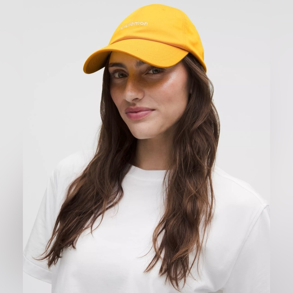 Lululemon NWT Unisex Classic Ball Cap Size S/M Yellow White
